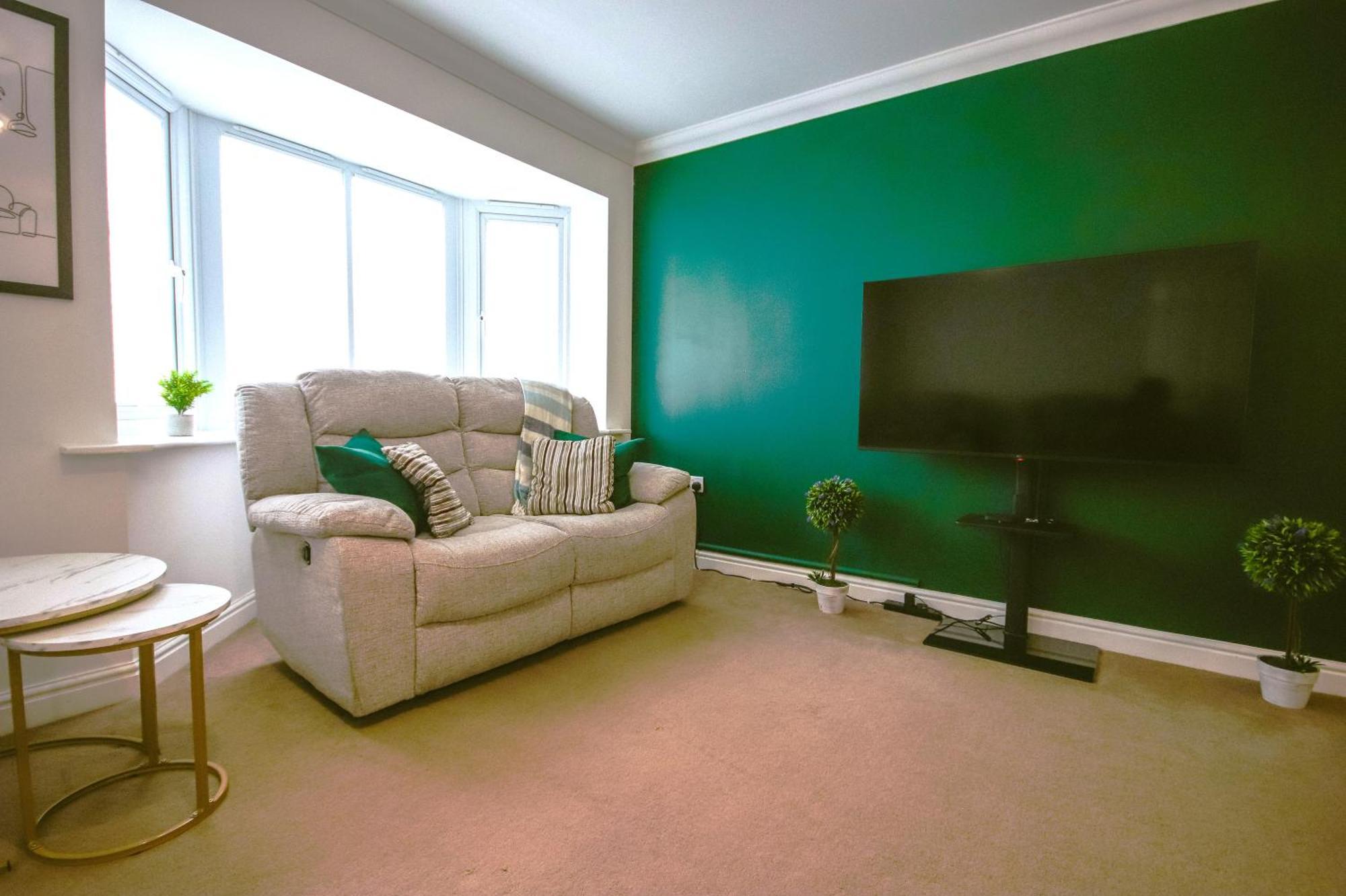 Modern 5br For Work & Groups * Watford (Hertfordshire)